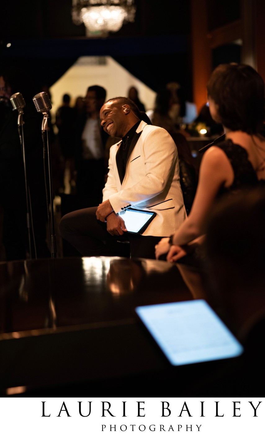 Live music sets the atmosphere at Beverly Wilshire event
