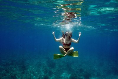 Underwater Snorkeling Adventure | South Pacific Tourism