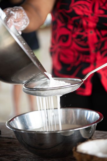 Culinary Detail |  Preparing Tropical Dishes