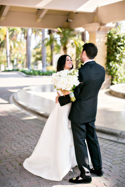 Bride & Groom Wedding Photos at the Country Club