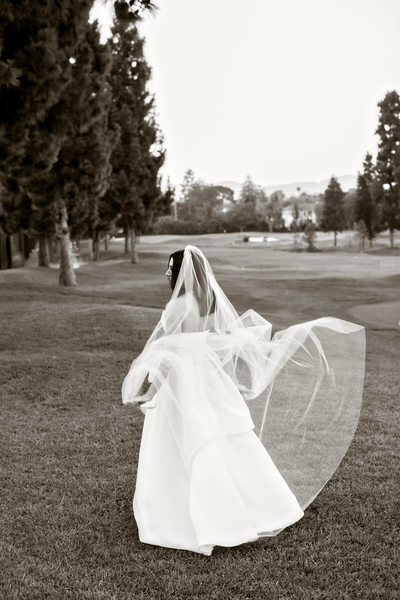 Dreamy Bridal Portraits at the Country Club