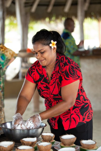 Behind the Scenes | Resort Crew Prepares Island Cuisine