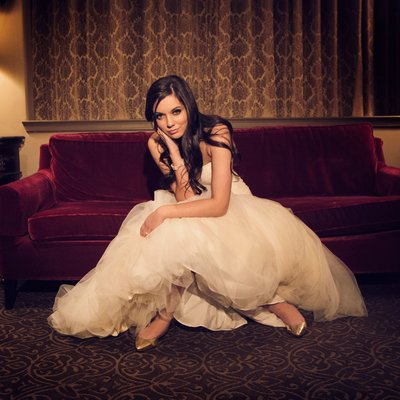 Bride on a couch at Hotel Zaza Dallas