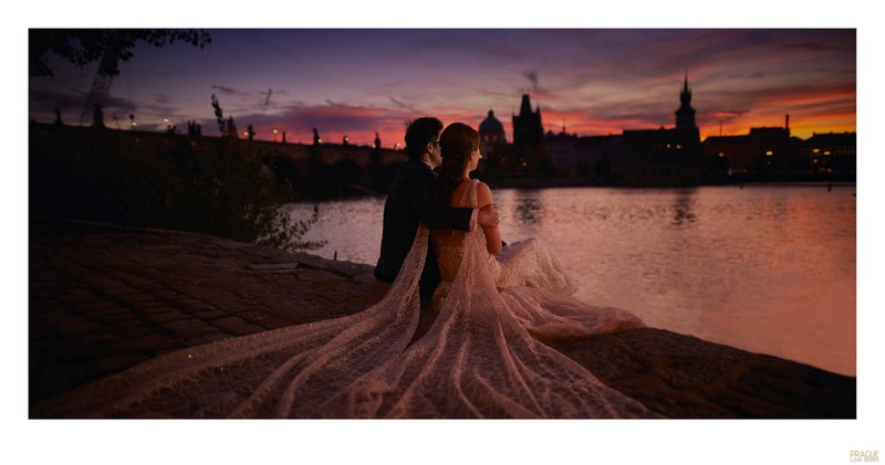 Watching the sunrise over the Charles Bridge