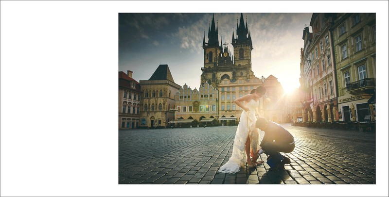 Chivalrous Groom Helps With Brides Shoes in Old Town 