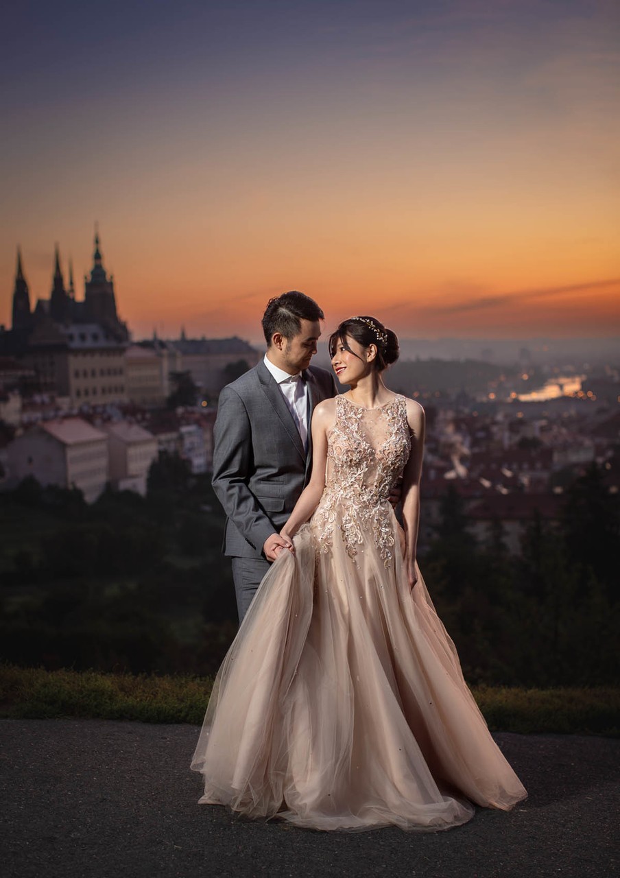 Elegant Singaporean Couple in Prague Vineyards at Sunrise