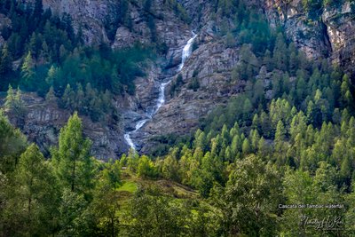 Cascata del Tambac waterfall.