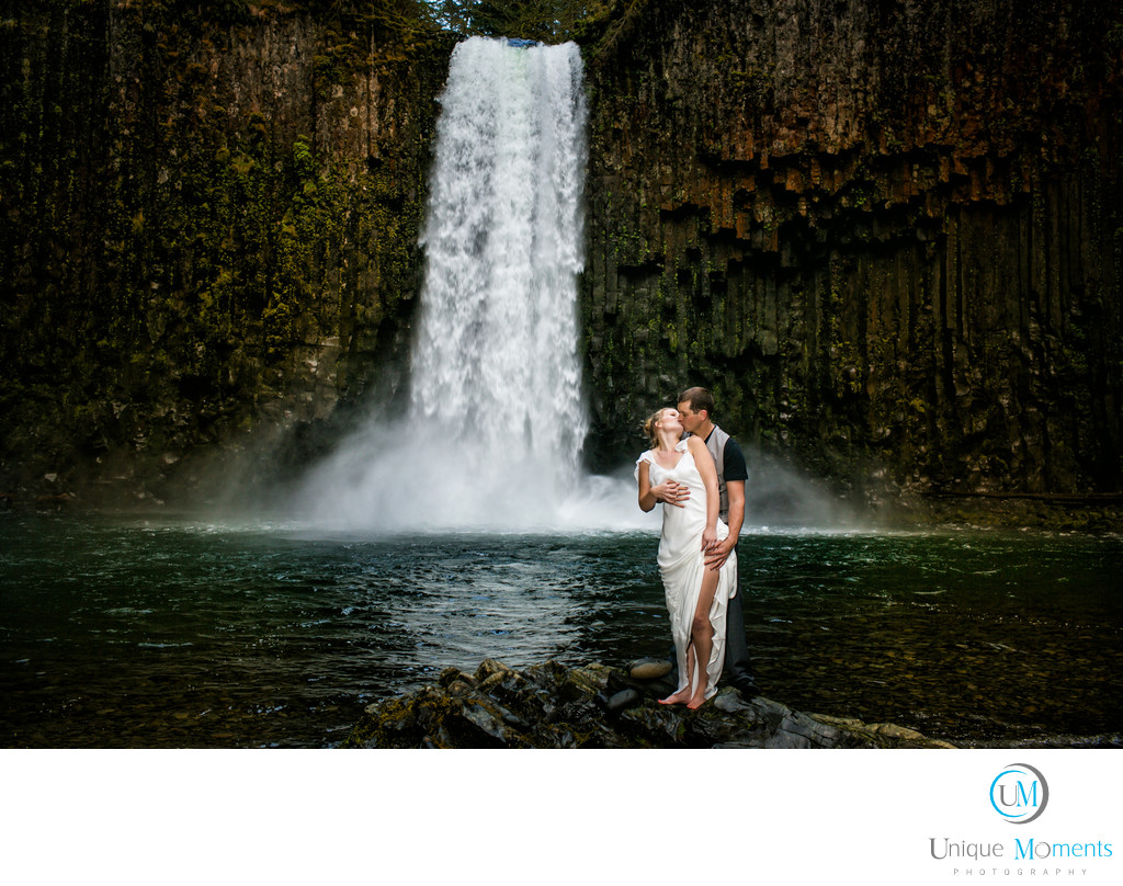 Gig Harbor Wedding Photographer Abiqua Falls Oregon