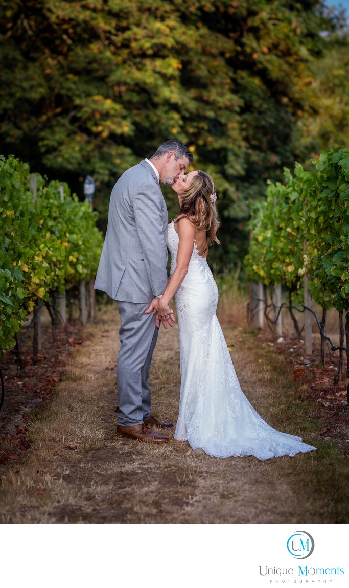 Olalla Vinetard And Winery Olalla Wa 98359 Weddings - 