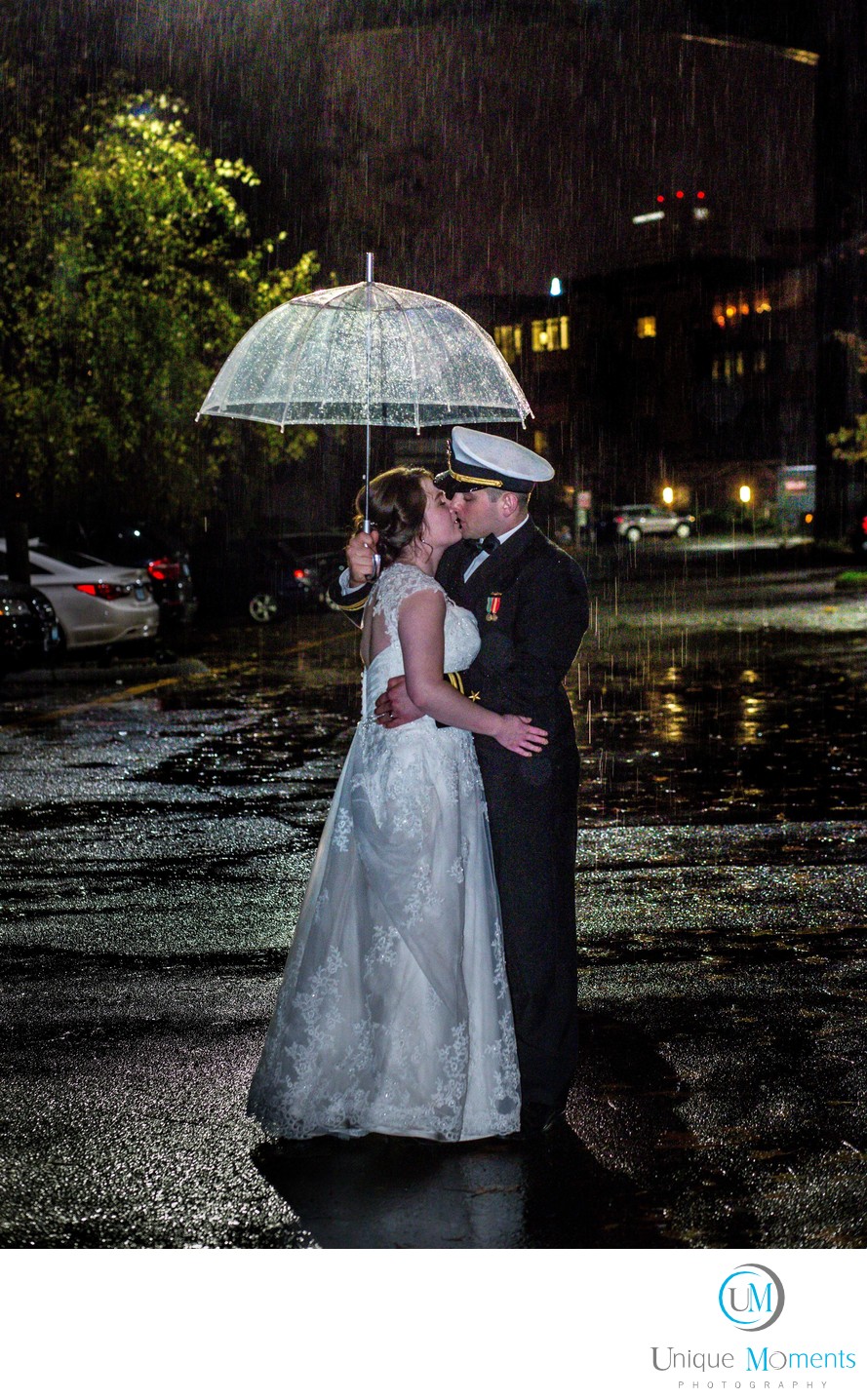 Seattle Wedding Photographer Lake Union Cafe
