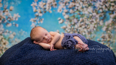 Best newborn photographer Gig Harbor