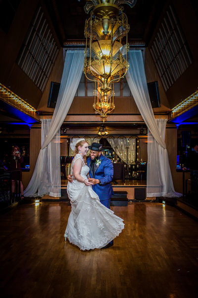 Tacoma Wedding Photographer Lake Union Cafe Seattle Wa