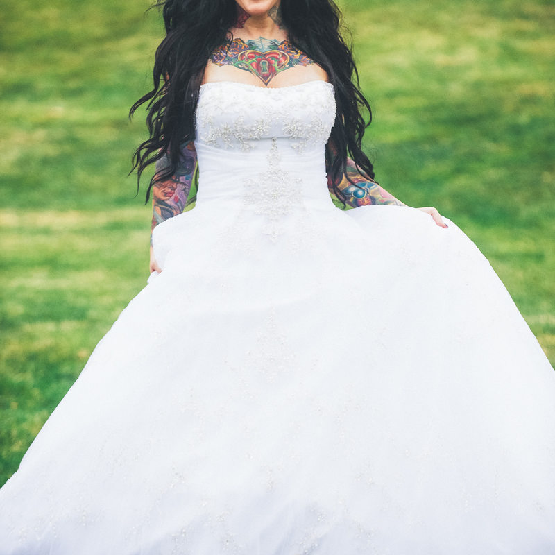 This Wedding In The Woods Has A Gorgeous, Tattooed Bride | Brides with  tattoos, Bride, Wedding dress with pockets