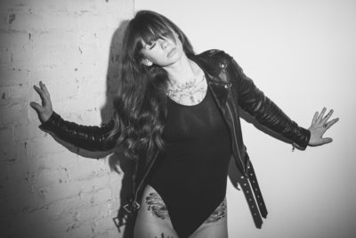 Model Hattie Watson 2