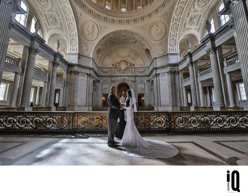 SF-City-Hall-Mayor's-Balcony---IQphoto