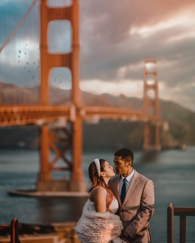 golden gate bridge wedding sunrise