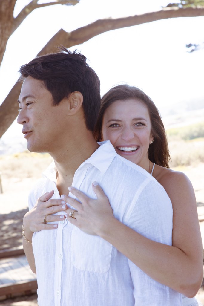 Romantic Crissy Field proposal photo session near the Golden Gate Bridge