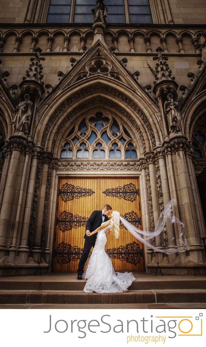 Best rated wedding photographers in Pittsburgh, PA