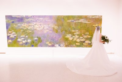 Wedding Pictures at The Carnegie Museum of Art